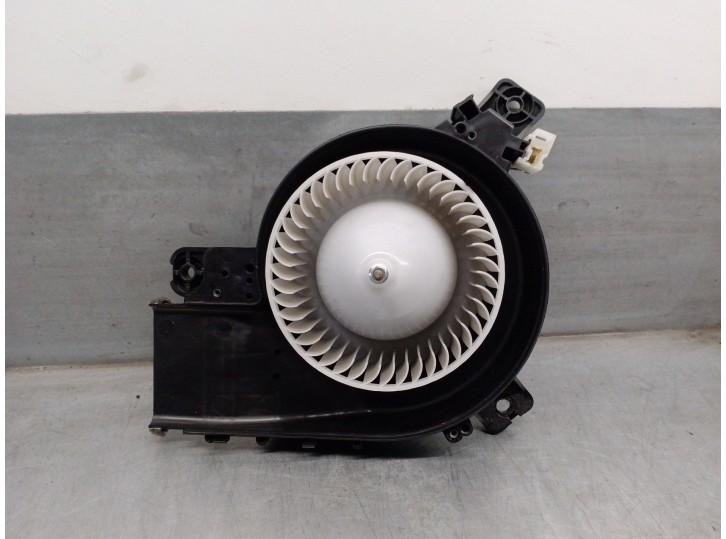 Recambio de motor calefaccion para renault koleos 2.0 dci diesel fap referencia OEM IAM 5027262000  