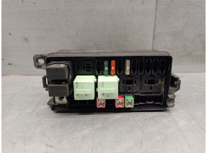 Recambio de caja reles / fusibles para mini mini countryman (r60) cooper d referencia OEM IAM 924094501 61149240945 