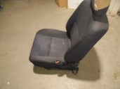 Recambio de asiento delantero derecho para mitsubishi space star (dg0) 1.9 di-d cat referencia OEM IAM TELA GRIS OSCURO 5 PUERT