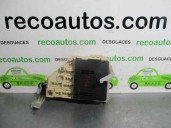 Recambio de caja reles / fusibles para toyota prius (nhw11) básico referencia OEM IAM 8274247010 0J310121 