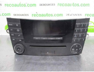 Recambio de sistema audio / radio cd para mercedes-benz clase e (w211) berlina 3.2 cdi cat referencia OEM IAM A2118209889 