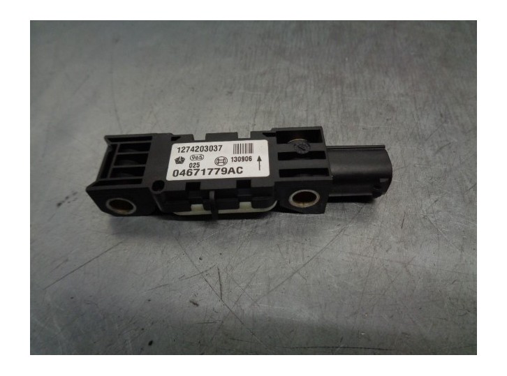 Recambio de sensor impacto para chrysler 300 c 3.0 crd cat referencia OEM IAM 04671779AC 2951203037 
