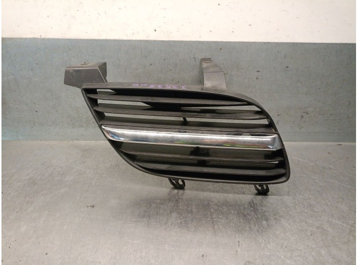 Recambio de rejilla delantera para nissan almera (n16/e) 1.5 dci turbodiesel cat referencia OEM IAM 623204M500 62320BN700 