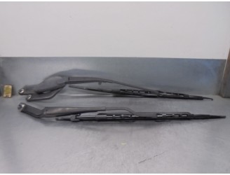 Recambio de brazo limpia delantero derecho para mercedes-benz clase s (w220) berlina 4.3 v8 24v cat referencia OEM IAM A22082005