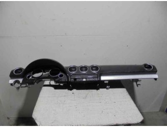 Recambio de salpicadero para seat exeo berlina (3r2) 2.0 tdi referencia OEM IAM NEGRO 