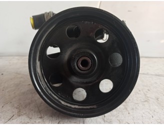 Replacement power steering pump for Ford Mondeo saloon (GD) 2.0 16V CAT OEM IAM reference 3049841 
