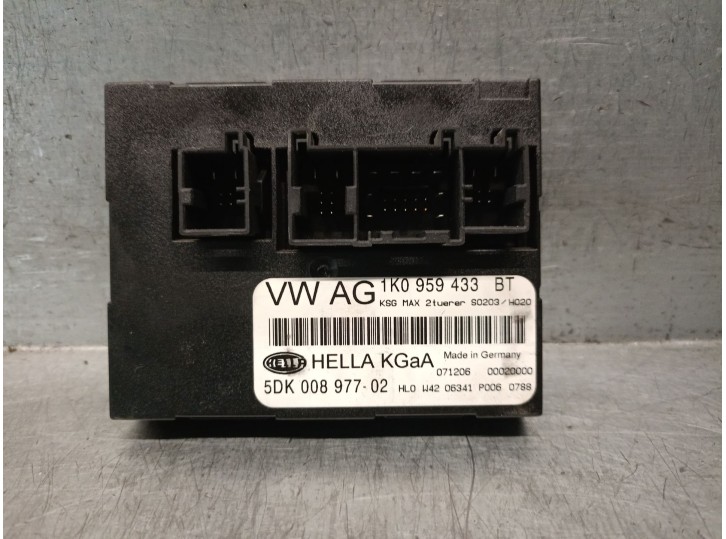 Recambio de modulo confort para seat leon (1p1) 1.9 tdi referencia OEM IAM 1K0959433BT  5DK008977 HELLA