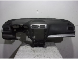 Recambio de salpicadero para subaru outback (b15) 2.0 diesel cat referencia OEM IAM 66040AL000 NEGRO 