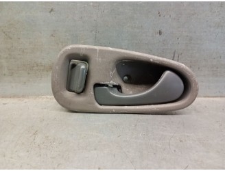 Recambio de maneta interior delantera izquierda para mitsubishi montero sport i (k7_, k9_) 2.5 td (k94w, k74t) referencia OEM IA
