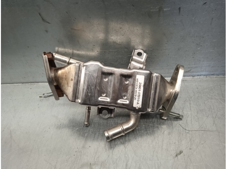 Recambio de enfriador egr para toyota auris 1.8 16v cat (híbrido) referencia OEM IAM 256010T010A  