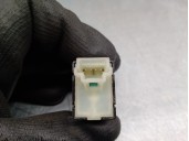 Recambio de mando para subaru outback (b15) 2.0 diesel cat referencia OEM IAM 83211AL010  