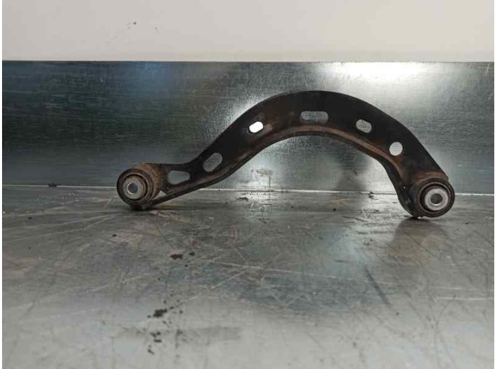 Replacement rear upper right suspension arm for Audi A6 Avant (4F5) OEM IAM reference 4F0505197C 