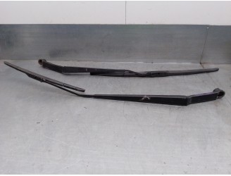 Recambio de brazo limpia delantero derecho para subaru outback (b15) 2.0 diesel cat referencia OEM IAM 86532AL060 86532AL020 