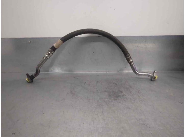 Replacement air conditioning pipes for Volvo V60 Kombi 2.0 diesel cat OEM IAM reference 31332152 6G9N19N601JC FOCOMO