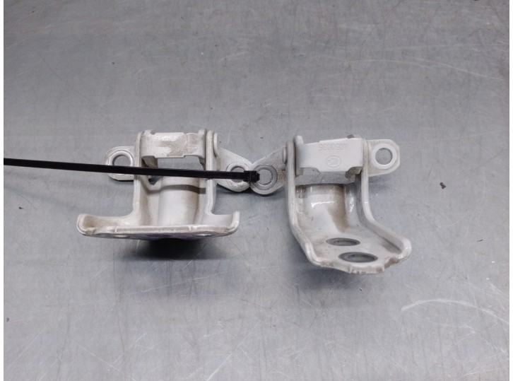 Recambio de bisagra puerta para subaru outback (b15) 2.0 diesel cat referencia OEM IAM 60479AL000 TRASERA DERECHA 
