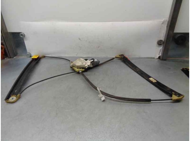 Recambio de elevalunas delantero izquierdo para audi a6 avant (4f5) referencia OEM IAM 4F0959801D 6 PINES 5 PUERTAS