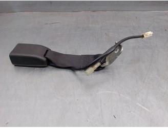 Recambio de enganche cinturon para subaru outback (b15) 2.0 diesel cat referencia OEM IAM 64680AL020VH TRASERO CENTRAL 6 PINES -