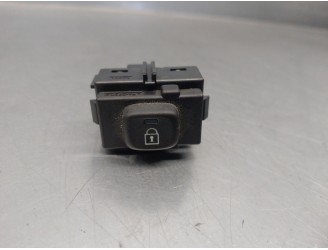 Recambio de mando para volvo v60 kombi 2.0 diesel cat referencia OEM IAM 31275374 
