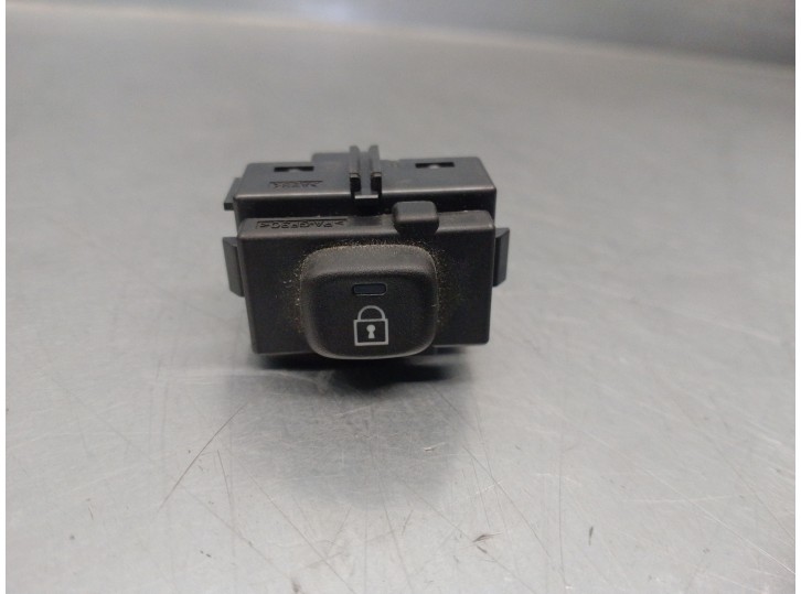 Recambio de mando para volvo v60 kombi 2.0 diesel cat referencia OEM IAM 31275374 