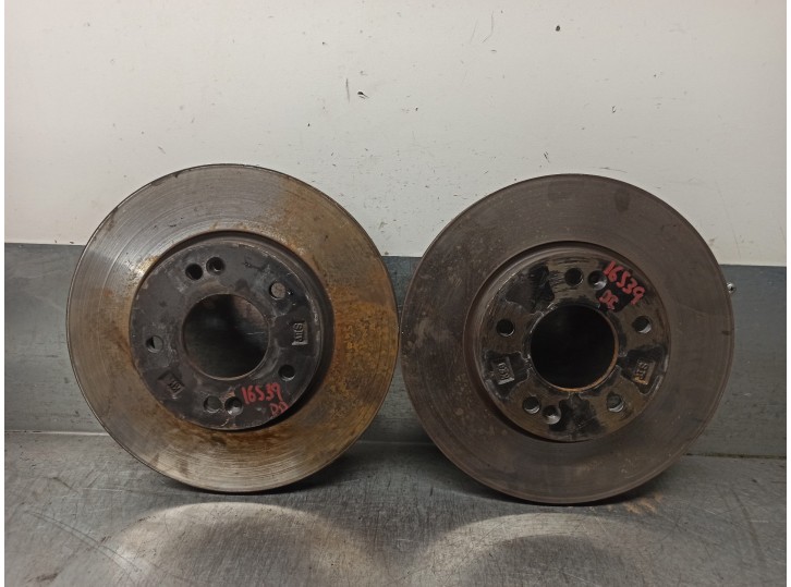 Replacement front brake disc for Hyundai Kona 1.0 TGDI cat OEM IAM reference 517122V000 