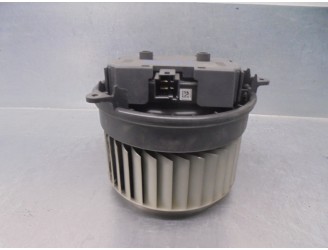 Recambio de motor calefaccion para audi a6 lim. (4g2) referencia OEM IAM 4H1820021B CZ0160701265 DENSO