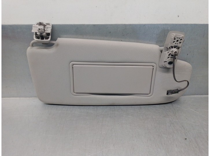 Recambio de parasol derecho para volvo v60 kombi 2.0 diesel cat referencia OEM IAM 39822698 