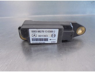 Recambio de sensor impacto para mercedes-benz clase s (w220) berlina 4.3 v8 24v cat referencia OEM IAM 2208204426 
