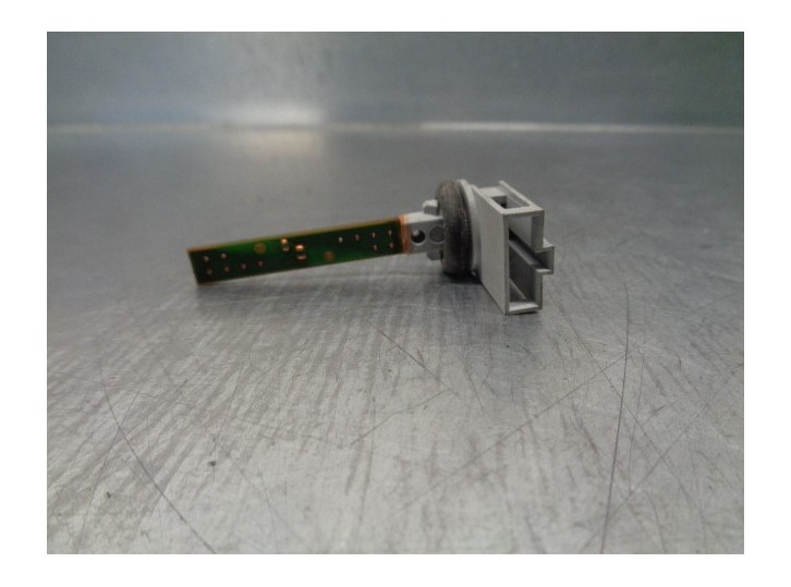 Recambio de sensor para volkswagen cc (358) tdi referencia OEM IAM 4B0820539 