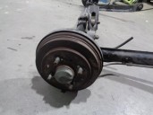 Recambio de puente trasero para nissan almera (n15) gx referencia OEM IAM 555010N600 TAMBOR 4 AGUJEROS BURRA 17