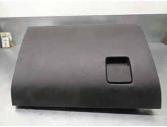 Recambio de guantera para opel vectra c berlina 1.9 cdti referencia OEM IAM 13151872 46002937 GM