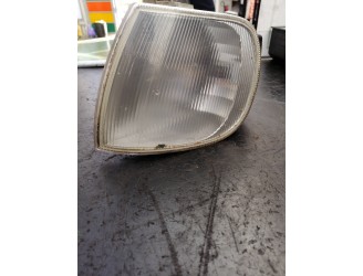 Replacement front left indicator light for Volkswagen Polo Saloon (6n1) 1.6 OEM IAM reference 6N0953049C 