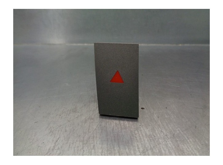 Recambio de warning para opel vectra c berlina 1.9 cdti referencia OEM IAM 13138255  