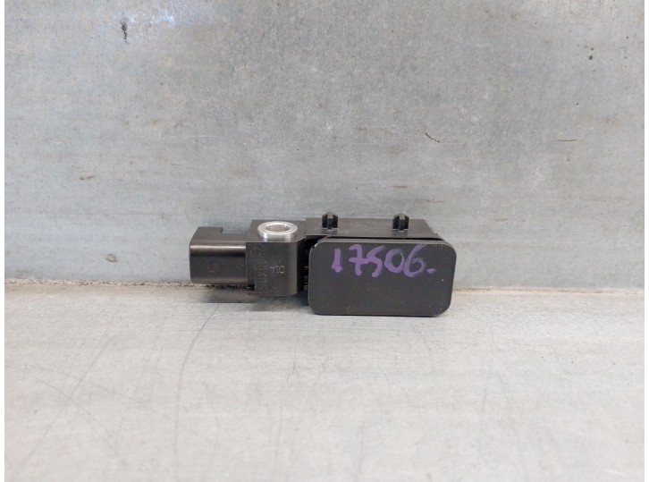 Recambio de sensor impacto para jaguar s-type 2.7 v6 diesel cat referencia OEM IAM 1X4314B345AB 