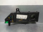 Recambio de caja reles / fusibles para opel vectra c berlina 1.9 cdti referencia OEM IAM 13181984 13168781 