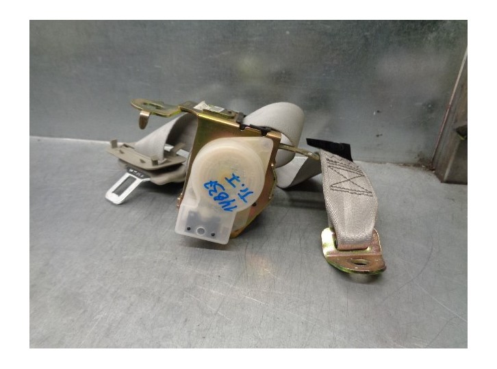 Replacement rear left seatbelt for Kia Opirus 3.5 V6 CAT OEM IAM reference 898103F000 4 DOORS