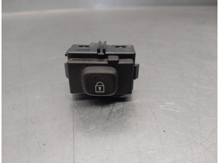 Recambio de mando para volvo v60 kombi 2.0 diesel cat referencia OEM IAM 31275374  