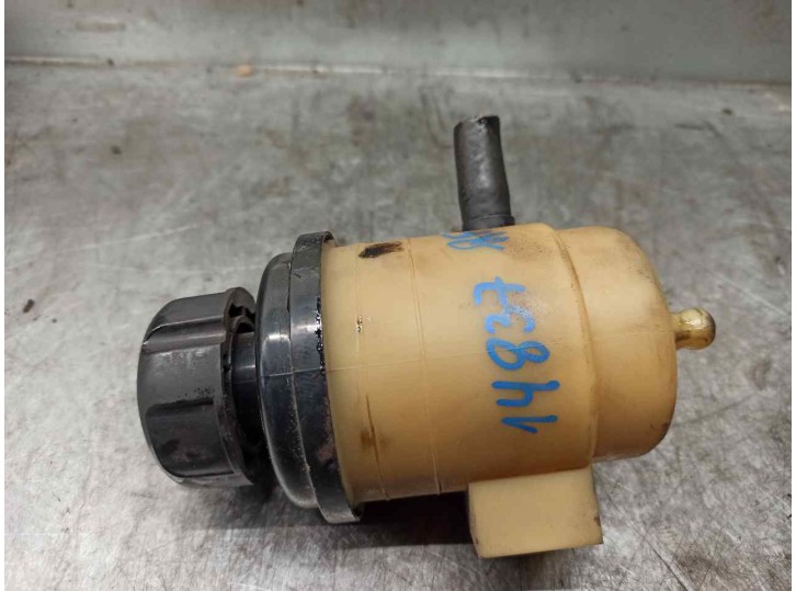 Recambio de deposito servo para kia opirus 3.5 v6 cat referencia OEM IAM 5717639000 