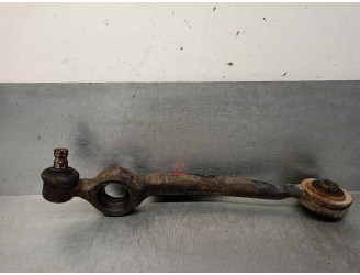 Recambio de brazo suspension inferior delantero izquierdo para audi a6 berlina (c4) 2.5 tdi cat (ael) referencia OEM IAM 4A04071