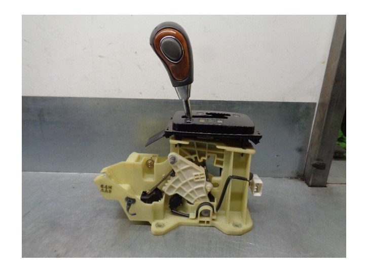 Recambio de palanca cambio para kia opirus 3.5 v6 cat referencia OEM IAM 467003F300 467003FXXX 