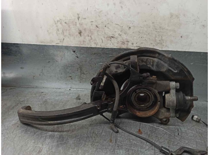 Recambio de mangueta delantera derecha para kia opirus 3.5 v6 cat referencia OEM IAM 517163F000 CESTA 5B