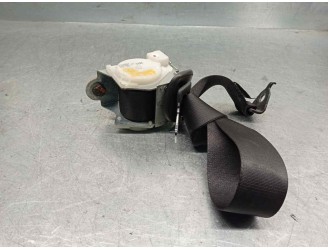 REAR RIGHT SEAT BELT 4 DOORS