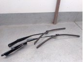 Recambio de brazo limpia delantero derecho para porsche cayenne (92a) 4.2 s diesel referencia OEM IAM 7P0955410B 95862802900 