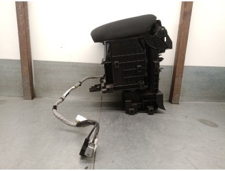 Recambio de apoyabrazos central para honda cr-v iv (rm_) 1.6 i-dtec (re6) referencia OEM IAM 83400T1EG515M1 83404T0AA11 