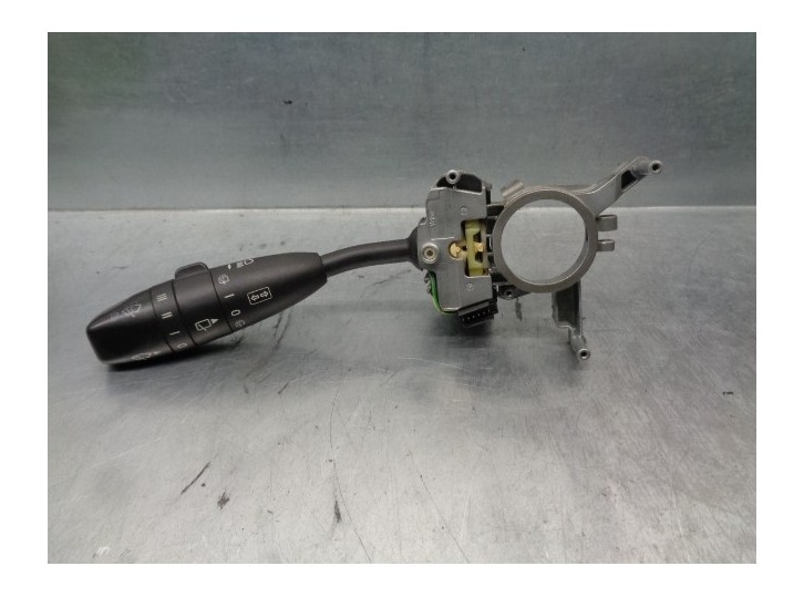 Recambio de mando luces para mercedes-benz clase b (w245) 2.0 cat referencia OEM IAM A1695450210  