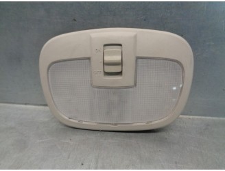 Recambio de luz interior para ssangyong rexton w 2.0 td cat referencia OEM IAM 8372008000  TRASERA