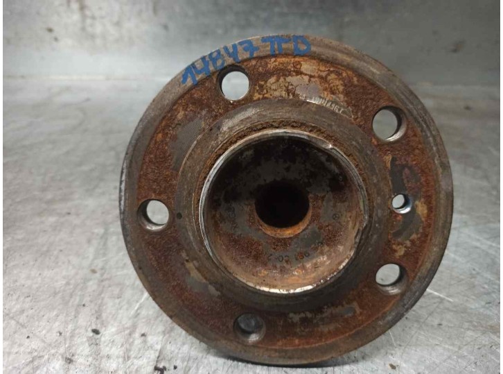 Recambio de mangueta trasera derecha para mercedes-benz clase b (w245) 2.0 cat referencia OEM IAM A1699810027  