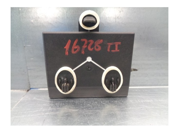 Recambio de centralita cierre para audi a6 berlina (4f2) 2.7 v6 24v tdi referencia OEM IAM 4F0959795Q 4F0959795Q 