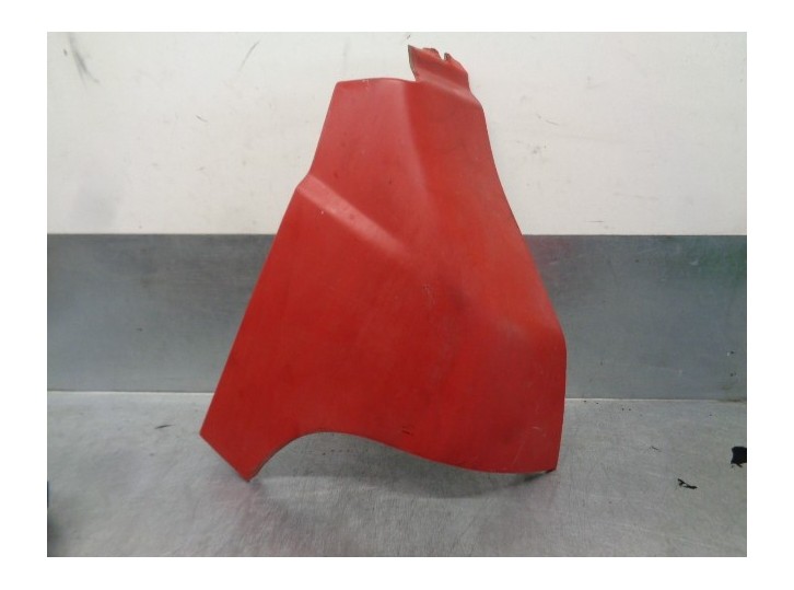 Recambio de aleta delantera derecha para hyundai h 100 2.5 diesel referencia OEM IAM 3832092 