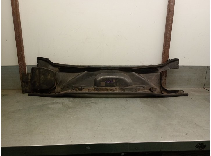 Recambio de torpedo para bmw 1 (e87) 118 d referencia OEM IAM 64316989788 64316989788 