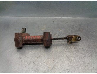 Replacement clutch pump for Hyundai H 100 2.5 Diesel OEM IAM reference 416004B001 